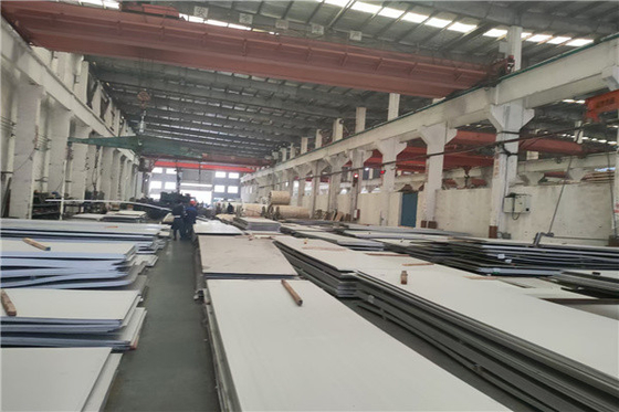 l'acciaio inossidabile JIS304 di 8mm riveste i pannelli d'acciaio laminati a caldo di colore naturale