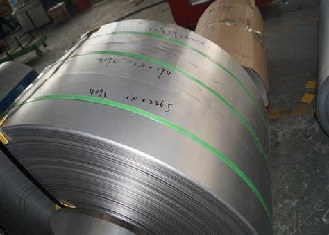 1220mm 0.4mm che le SEDERE del rotolo dello strato di acciaio inossidabile innaffiano il trasporto ss rivestono la bobina