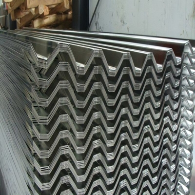 DC51D ha galvanizzato i pannelli di parete ondulato d'acciaio degli strati spessore di 2500mm * di 1250 1mm