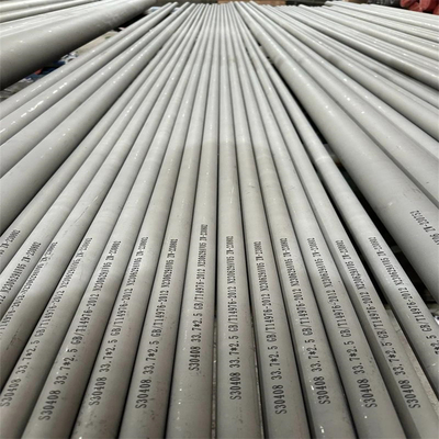 304 tubi in acciaio inossidabile in connessione standard o su misura spessore 0,8-100 mm per durabilità e prestazioni