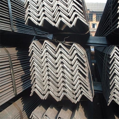 50x6mm Bar angolare di acciaio leggero inossidabile laminato a caldo GB Q235B Trave angolare in acciaio al carbonio