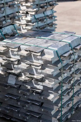 Eccellente saldabilità Ingot di alluminio A7 La soluzione definitiva per la produzione di alluminio